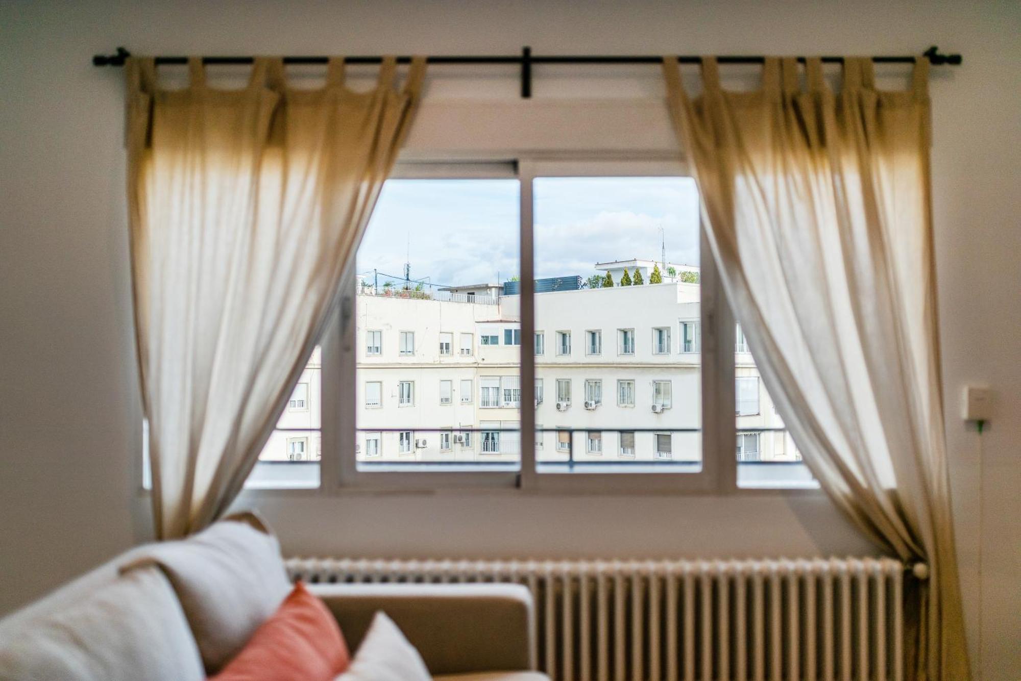 Tuguest Neptuno Apartment グラナダ エクステリア 写真