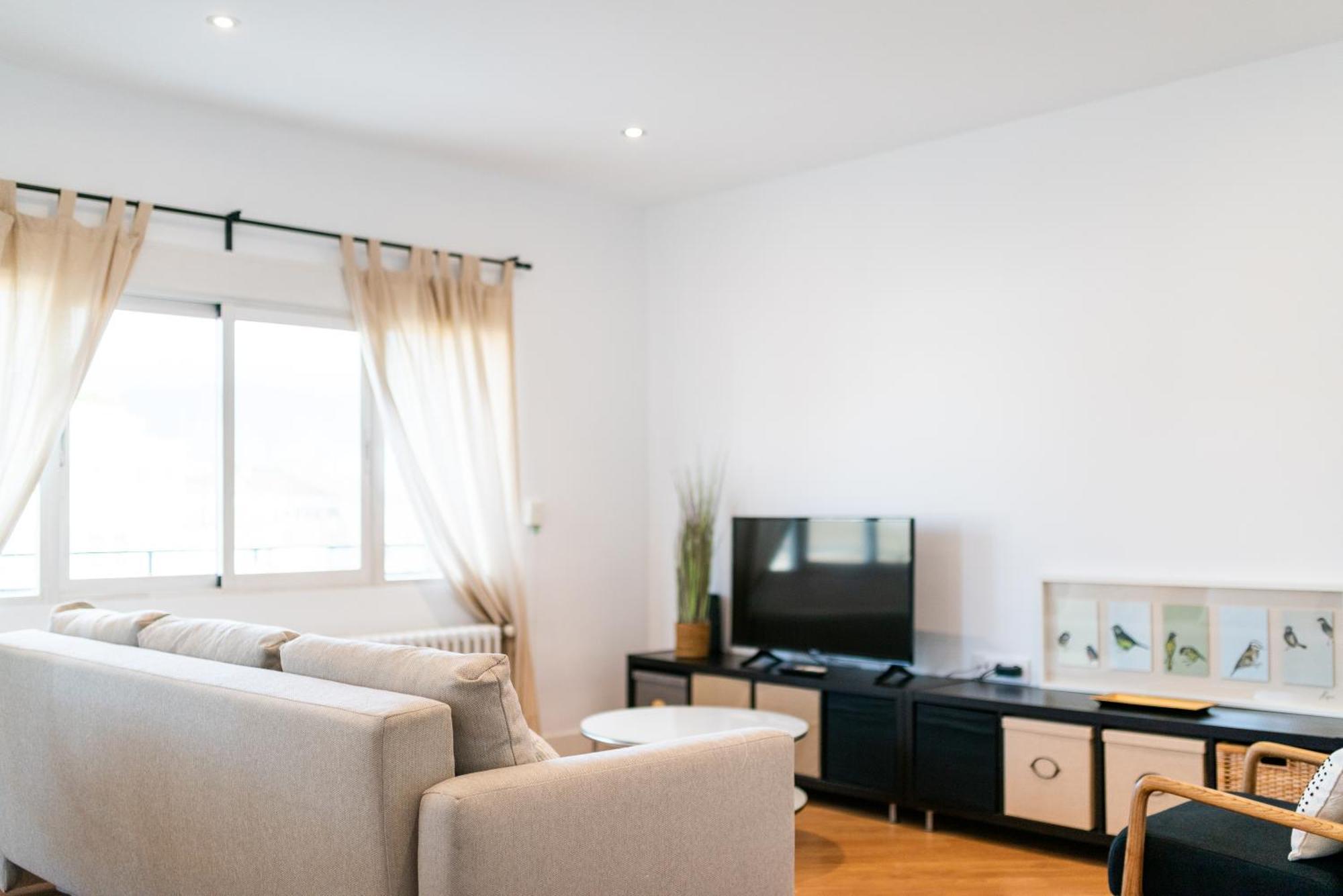 Tuguest Neptuno Apartment グラナダ エクステリア 写真