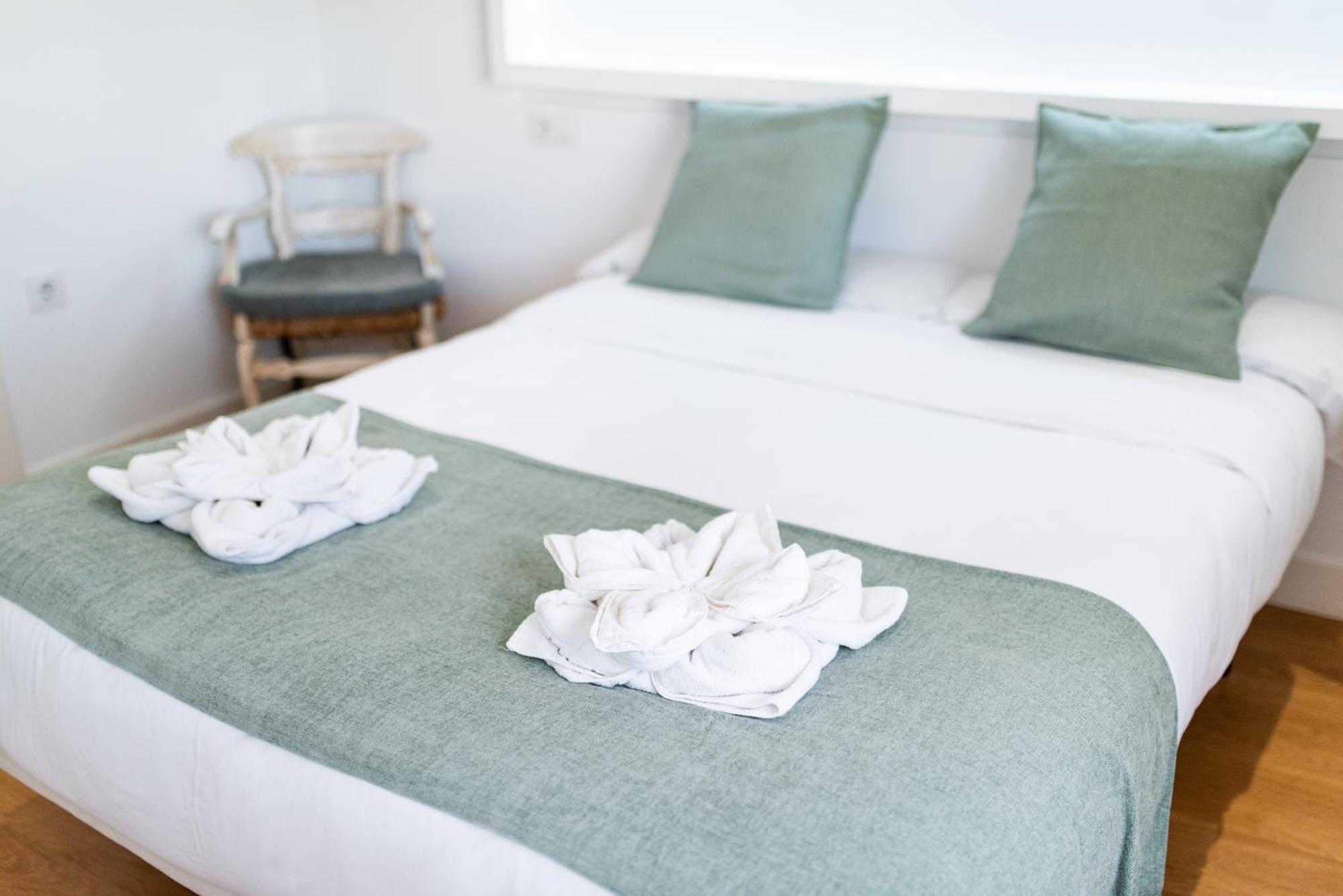 Tuguest Neptuno Apartment グラナダ エクステリア 写真